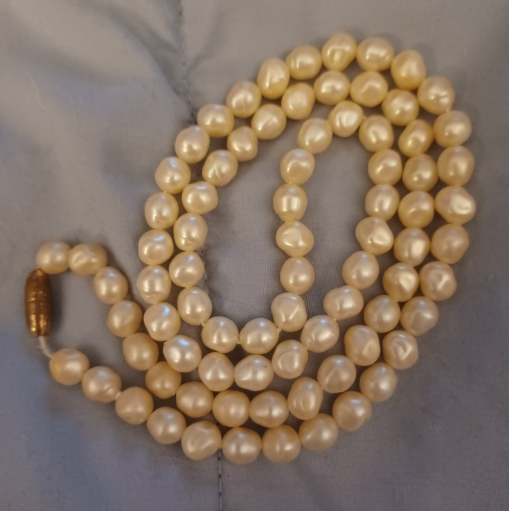 Baroque Pearl Necklace 21"